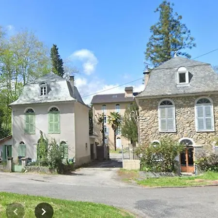 De Plain Pied , Jardin Et Grande Terrasse * Ussat